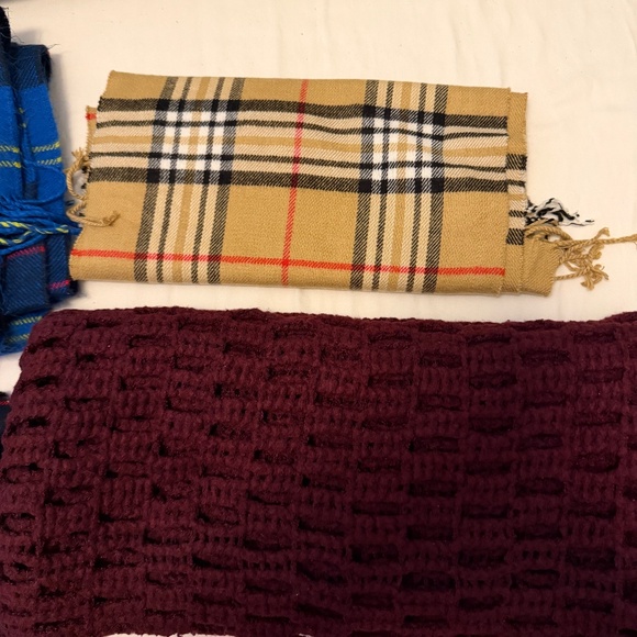 Women 7 scarfs bundle - Picture 4 of 12